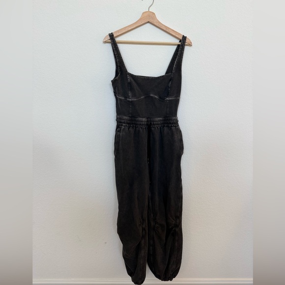 FP Movement Inbound Onesie Black Medium - Picture 3 of 7